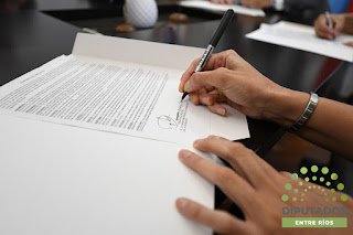 Trabajadores de la Cámara de Diputados firmaron sus pases a contratos de servicios