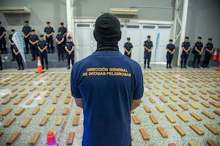 El gobernador resaltó el accionar policial tras el secuestro de más de 1.300 kilos de marihuana