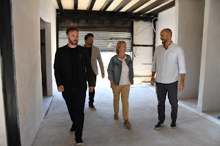 Azcué recorrió los avances de la obra del futuro Nodo del Conocimiento