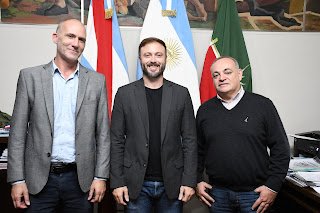 Trabajo conjunto para realizar en Concordia la Feria Provincial del Libro