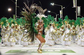 Concordia vibró al ritmo de la segunda noche de Carnaval