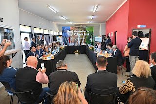 Frigerio instó a seguir trabajando en sintonía provincia y municipios para lograr cambios que lleguen a la gente