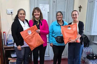 El CGE entregó kits de instrumentos musicales y materiales de artes visuales