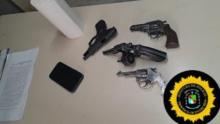 Allanan vivienda de un policía y secuestran armas de fuego en Concordia