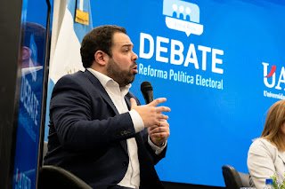 Troncoso se refirió a la posibilidad de una reforma constitucional: “Las leyes tienen que ser un producto de su época y contexto, y no un código de piedra”