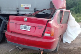 Tragedia en la ruta: un muerto y dos heridos tras chocar un auto contra un camión