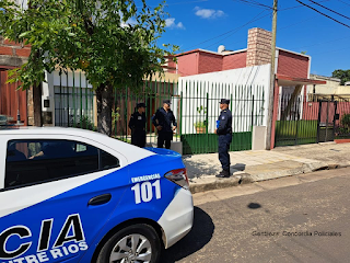 Allanan la casa de un joven acusado de amenazar con la difusión de videos íntimos