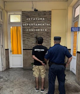 Operativo Saturación en el Barrio Independencia, con secuestro de arma y droga