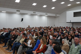 Congreso de la UCR: ratificó la alianza y le abre la puerta al partido de Milei