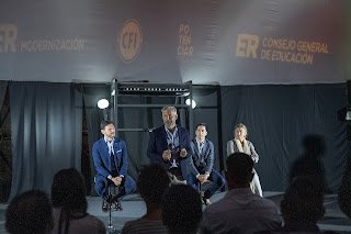 El gobierno provincial lanzó un plan para incorporar innovación tecnológica en las aulas