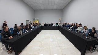 Frigerio reunió a intendentes y concejales de Juntos por Entre Ríos en Crespo