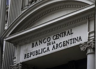 La semana que viene habrá un día sin actividad bancaria