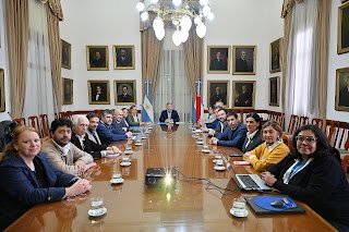 Frigerio recibió el diagnóstico provincial sobre primera infancia elaborado por la Mesa Interministerial