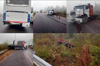 Niebla provoca choque de colectivo con 42 estudiantes  y despiste de camión