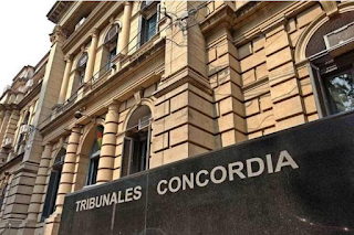 Ordenan medidas de restricción de acercamiento entre el empleado municipal y la concejal Ovelar
