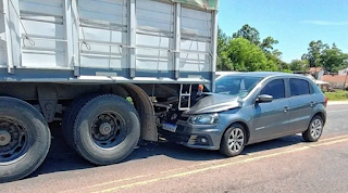 Accidente en ruta 12: un conductor alcoholizado colisionó con un camión