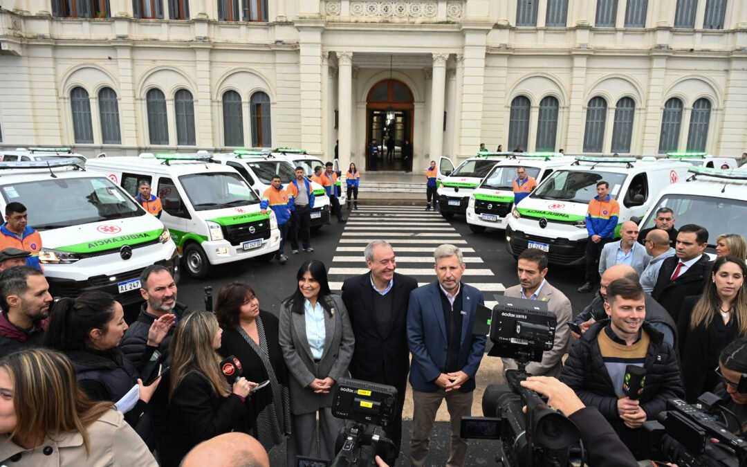 Refuerzan el sistema sanitario con la incorporación de 24 ambulancias y nuevo equipamiento